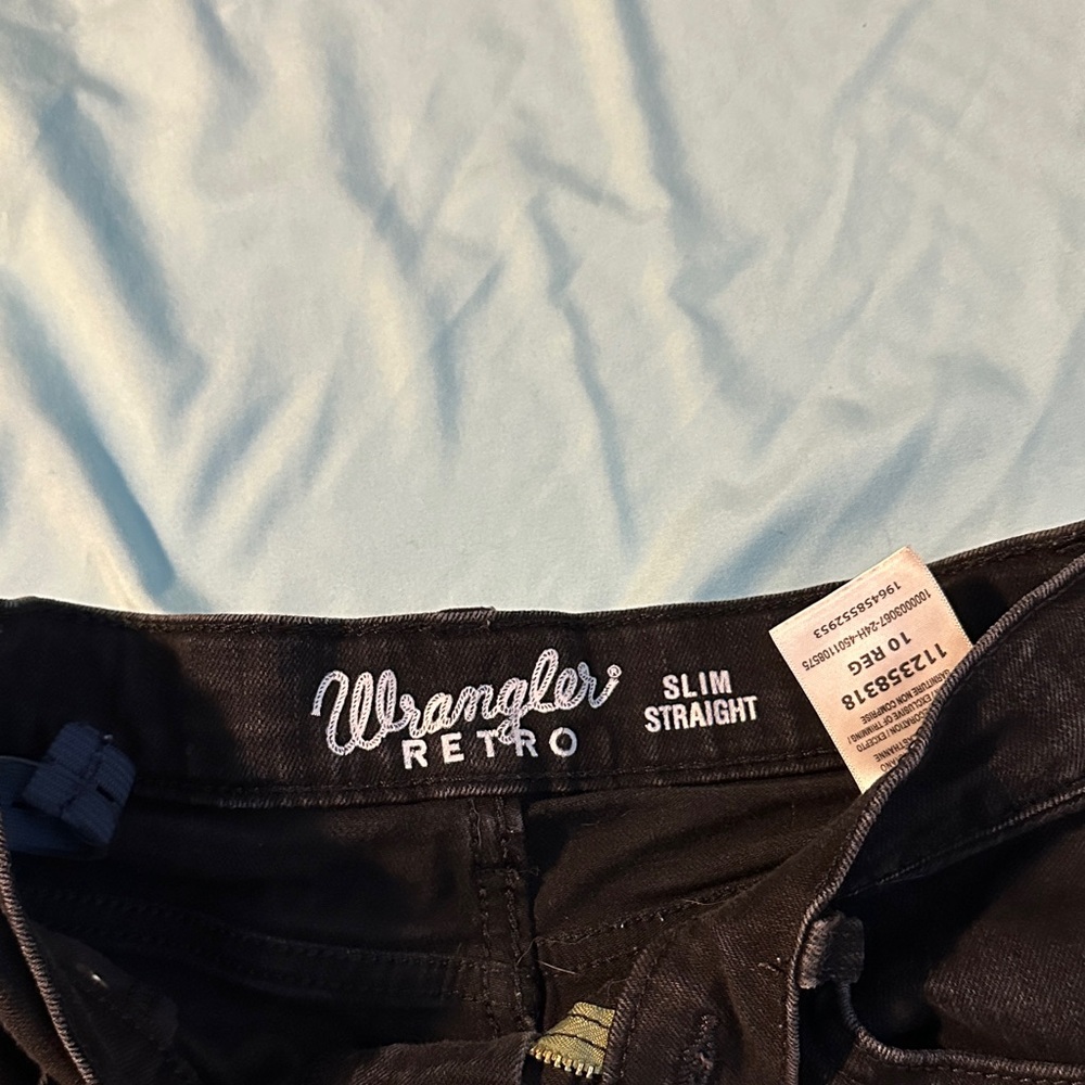 Wrangler Retro Slim Straight Dark Jeans